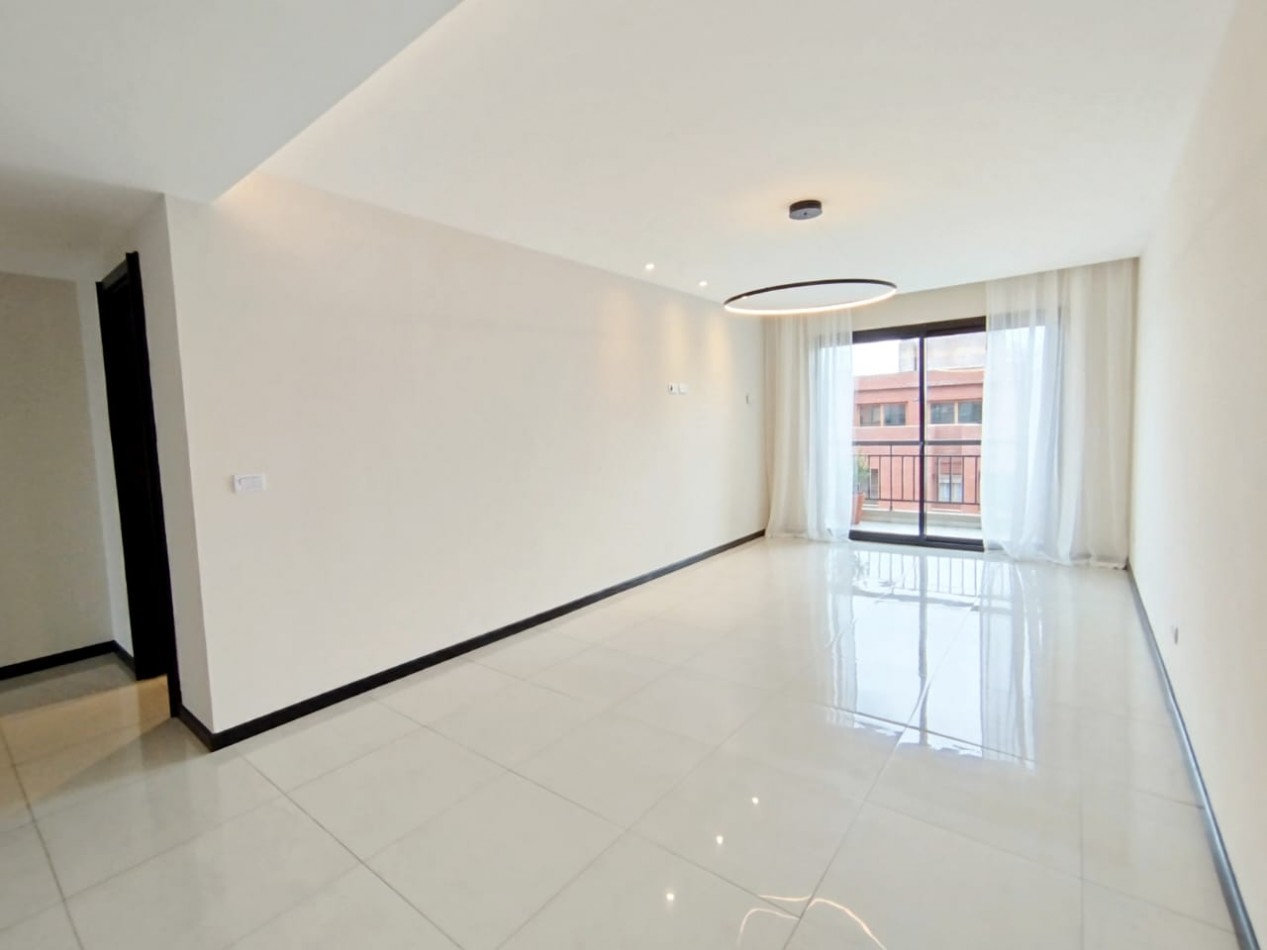 VENTA 3 AMBIENTES A LA CALLE CON COCHERA Y BAULERA- ZONA ALDREY -