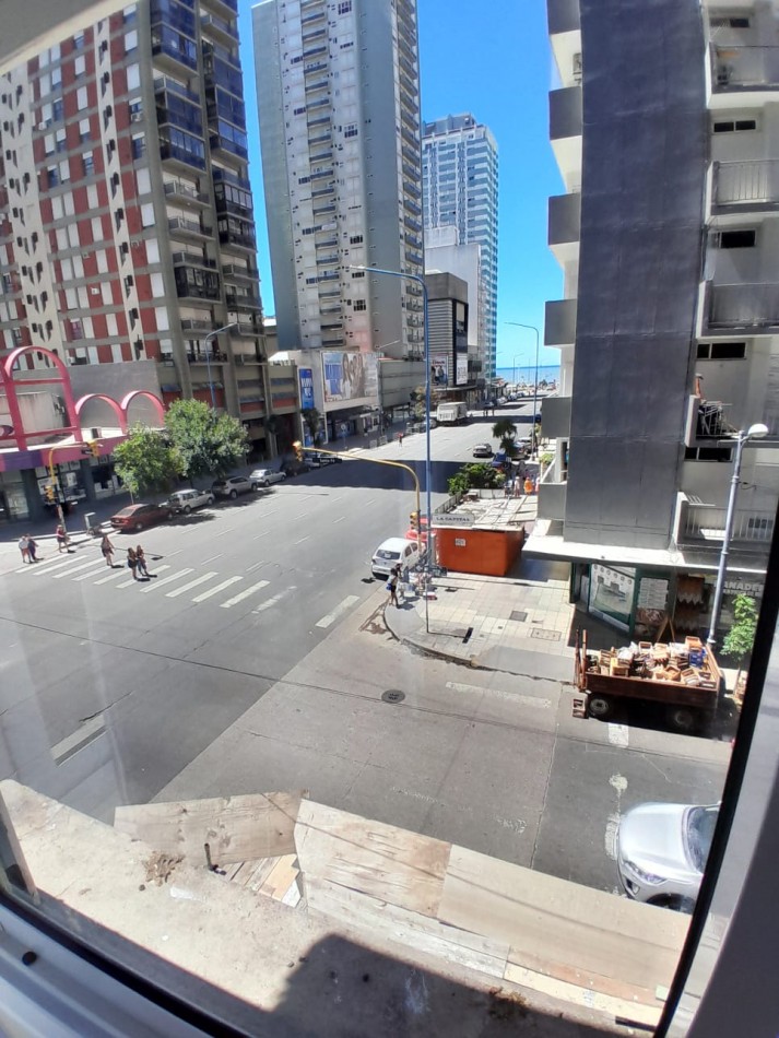VENTA DOS AMBIENTES RECICLADO CON BALCON FRANCES - CENTRO -