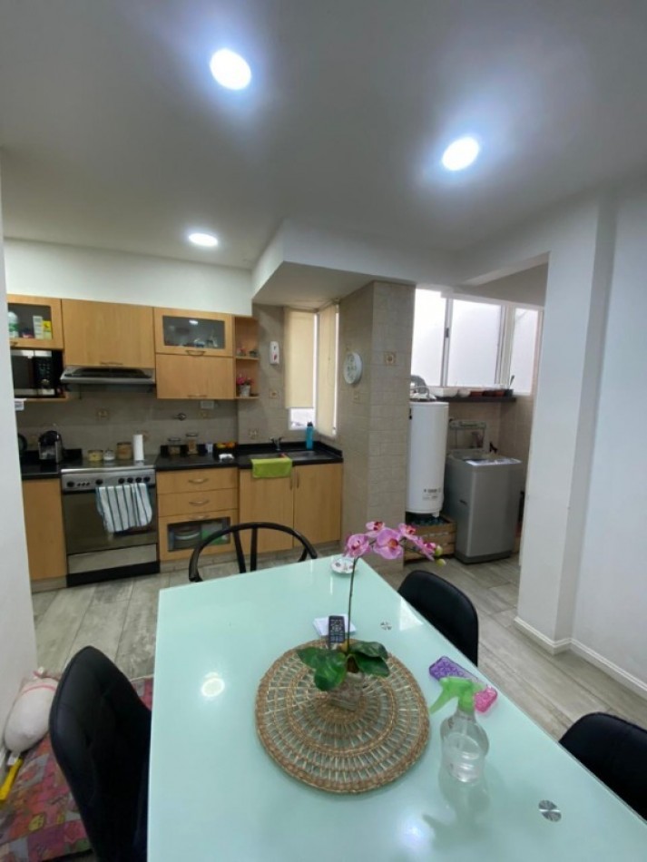 VENTA SEMIPISO 3 AMBIENTES - CENTRO-