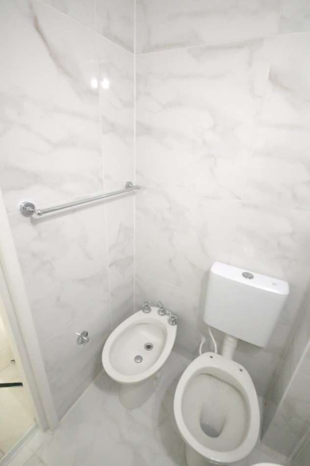 VENTA PH MONOAMBIENTE - PARQUE LURO -