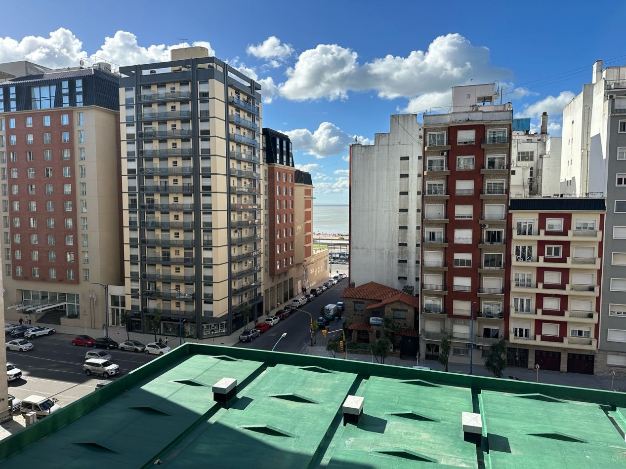 VENTA TRES AMBIENTES A LA CALLE RECICLADO - PLAZA COLON-