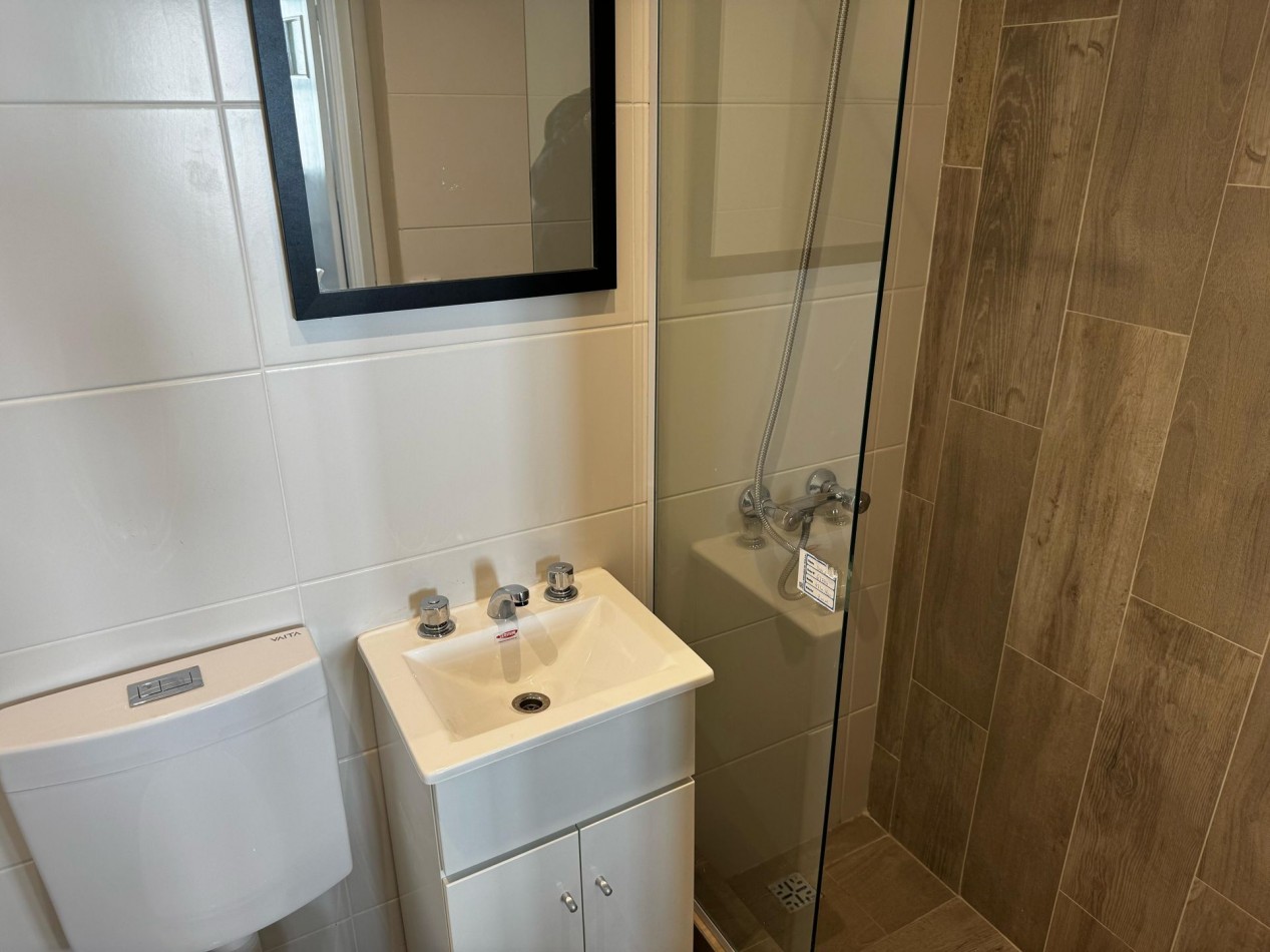 VENTA MONOAMBIENTE RECICLADO - GUEMES-