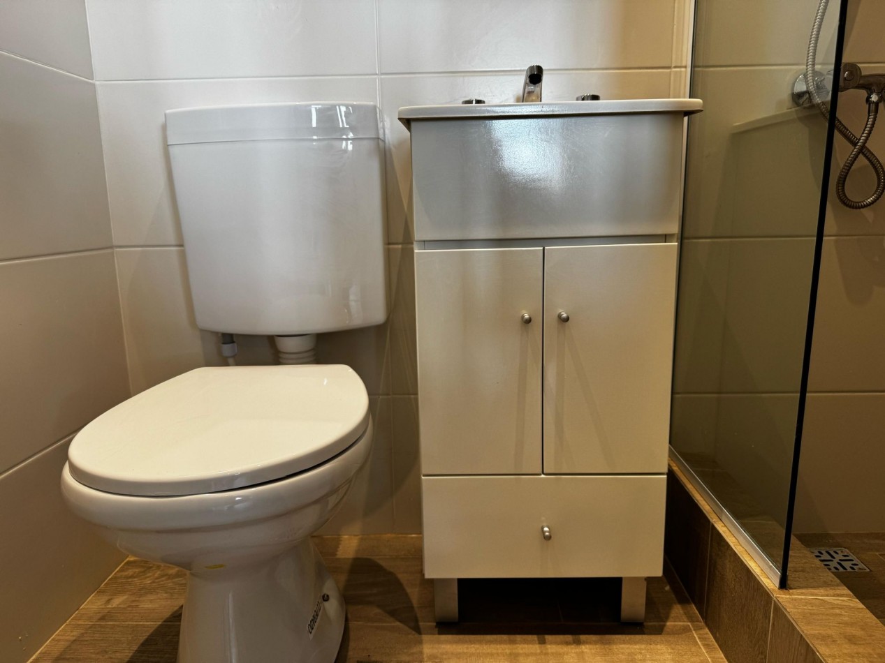 VENTA MONOAMBIENTE RECICLADO - GUEMES-