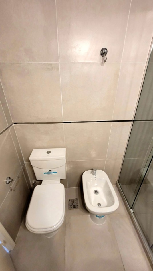 VENTA DOS AMBIENTES EXTERNO CON BALCON - BOLIVAR 2200-