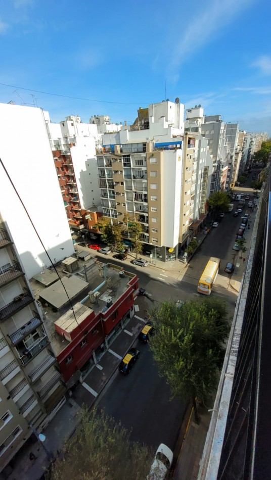 VENTA DOS AMBIENTES EXTERNO CON BALCON - BOLIVAR 2200-