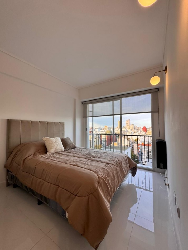 VENTA MONOAMBIENTE RECICLADO CON BALCON -PLAZA MITRE-