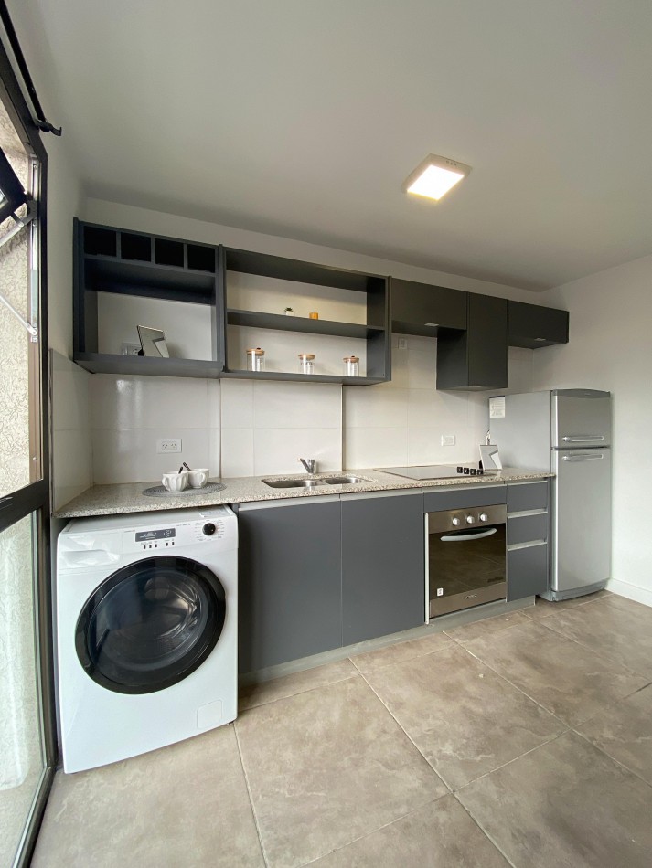 MONOAMBIENTE RECICLADO - PLAZA MITRE -