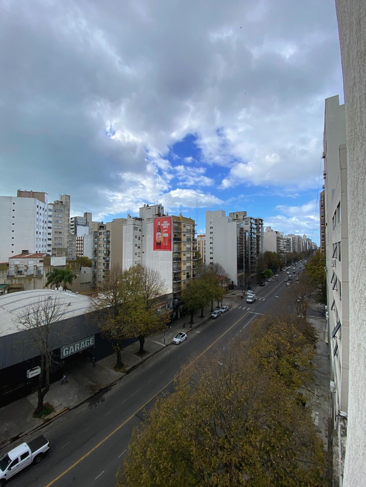 MONOAMBIENTE RECICLADO - PLAZA MITRE -