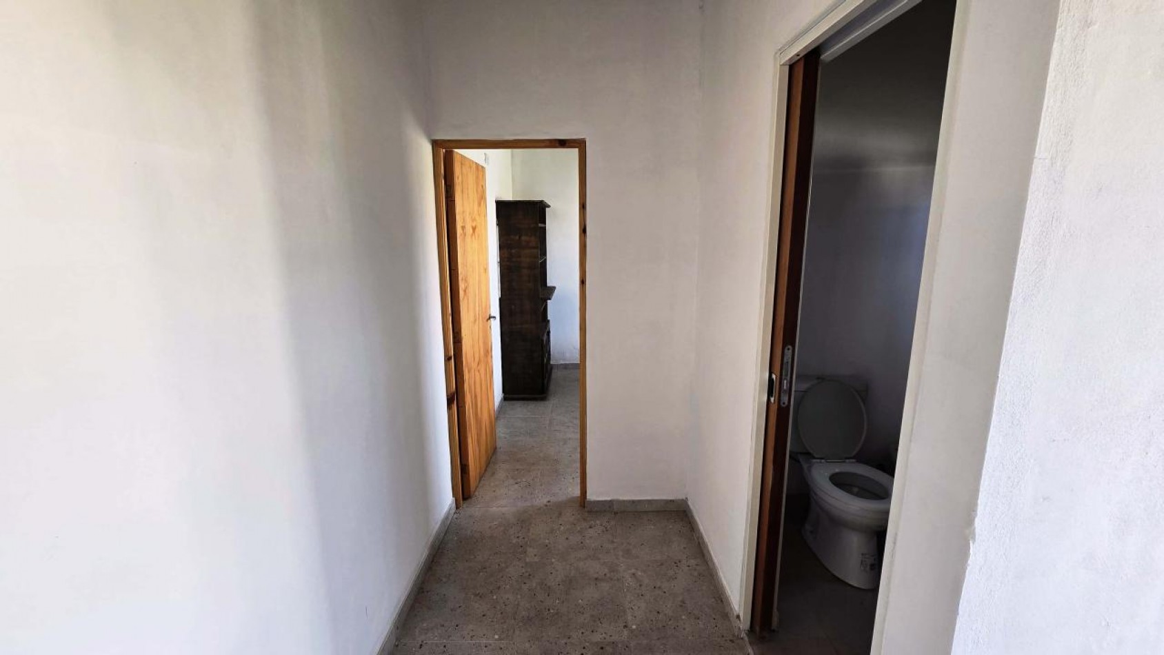 VENTA CASA TRES AMBIENTES + DOS DEPARTAMENTOS DE DOS AMBIENTES A ESTRENAR! - CAMET NORTE-