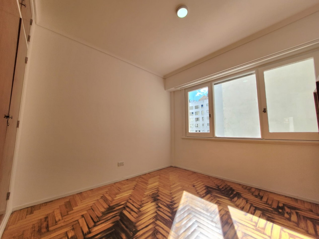 VENTA PISO 3 AMBIENTES - PLAZA MITRE-