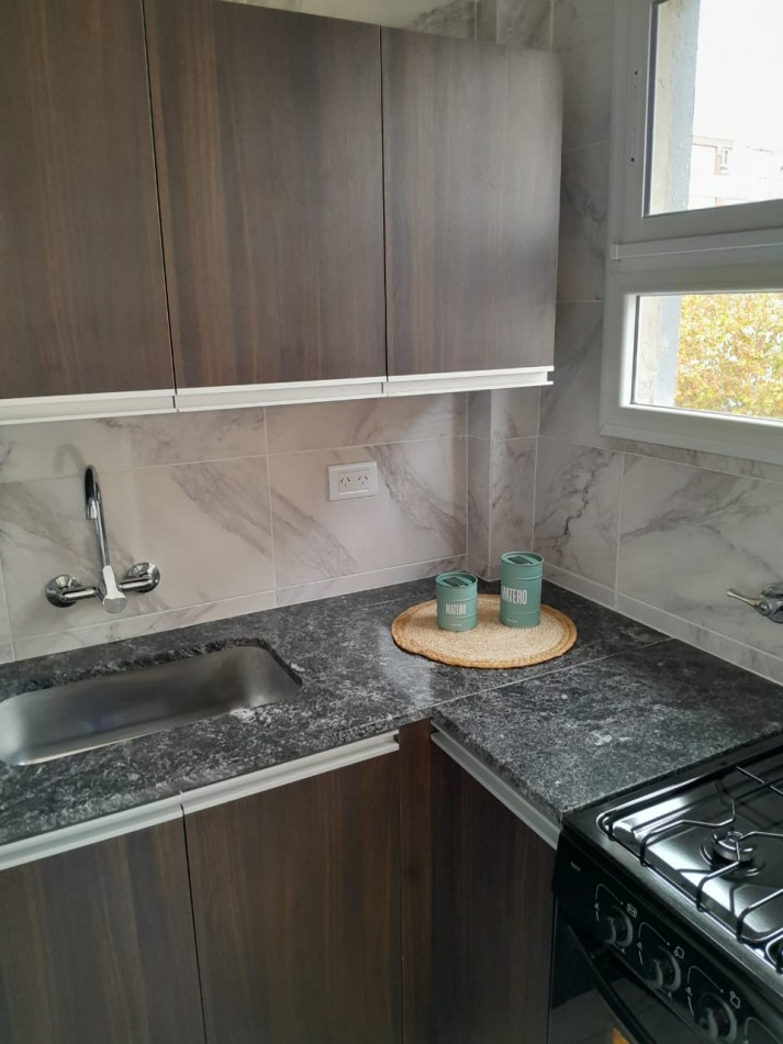 VENTA MONOAMBIENTE CON BALCON FRANCES - ENTRE RIOS 2200-