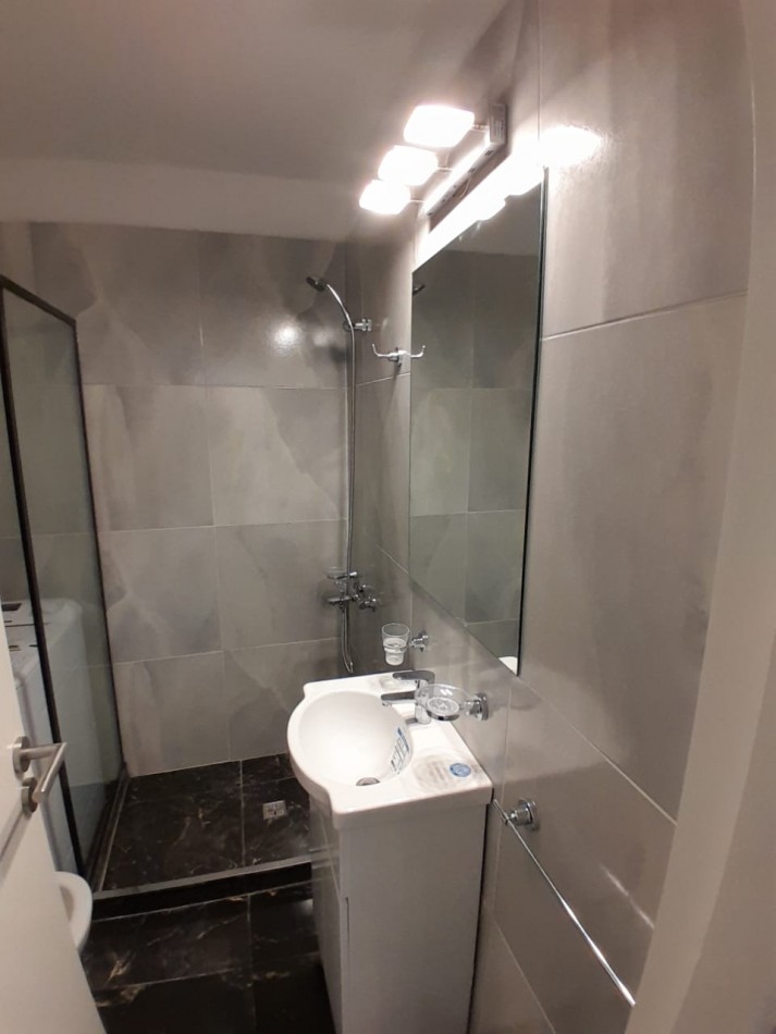 VENTA MONOAMBIENTE CON BALCON FRANCES - ENTRE RIOS 2200-