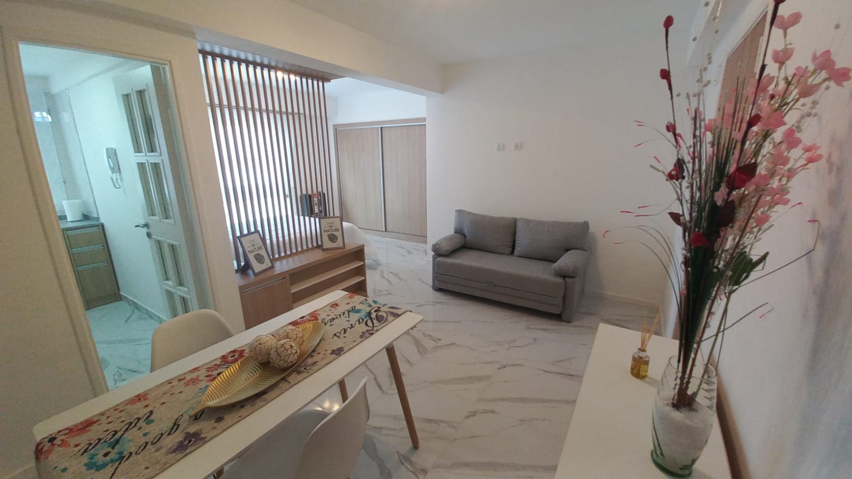 VENTA MONOAMBIENTE RECICLADO - PLAZA COLON -