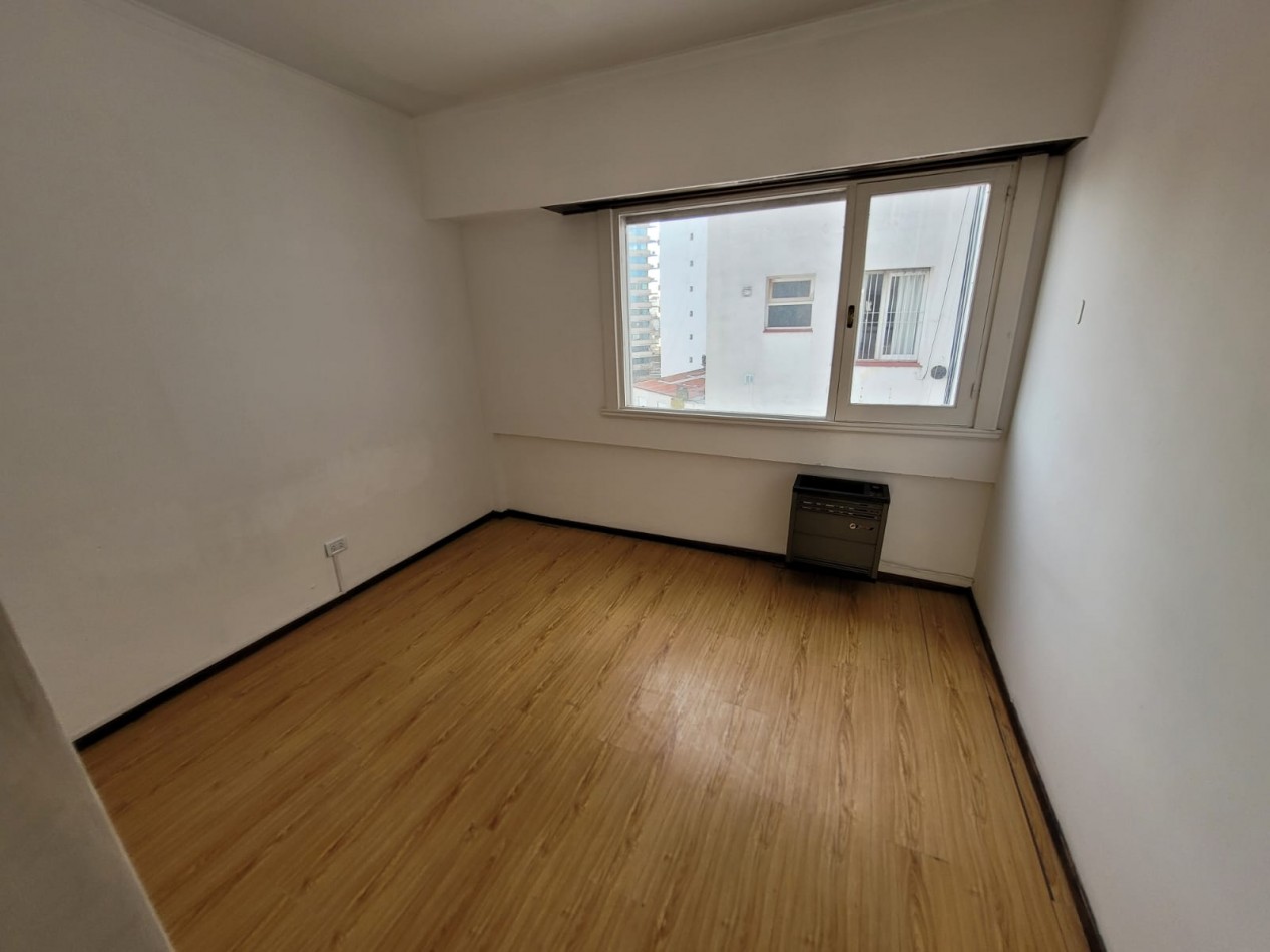 VENTA DOS AMBIENTES CON BALCON - PLAZA MITRE -
