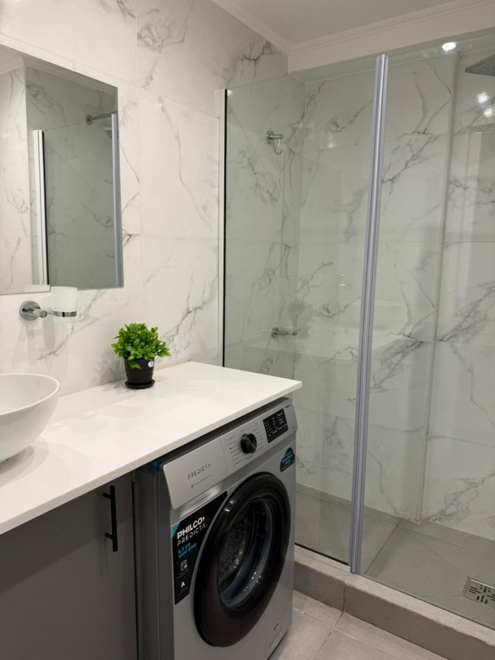 VENTA MONOAMBIENTE CON BALCON - PLAZA MITRE-