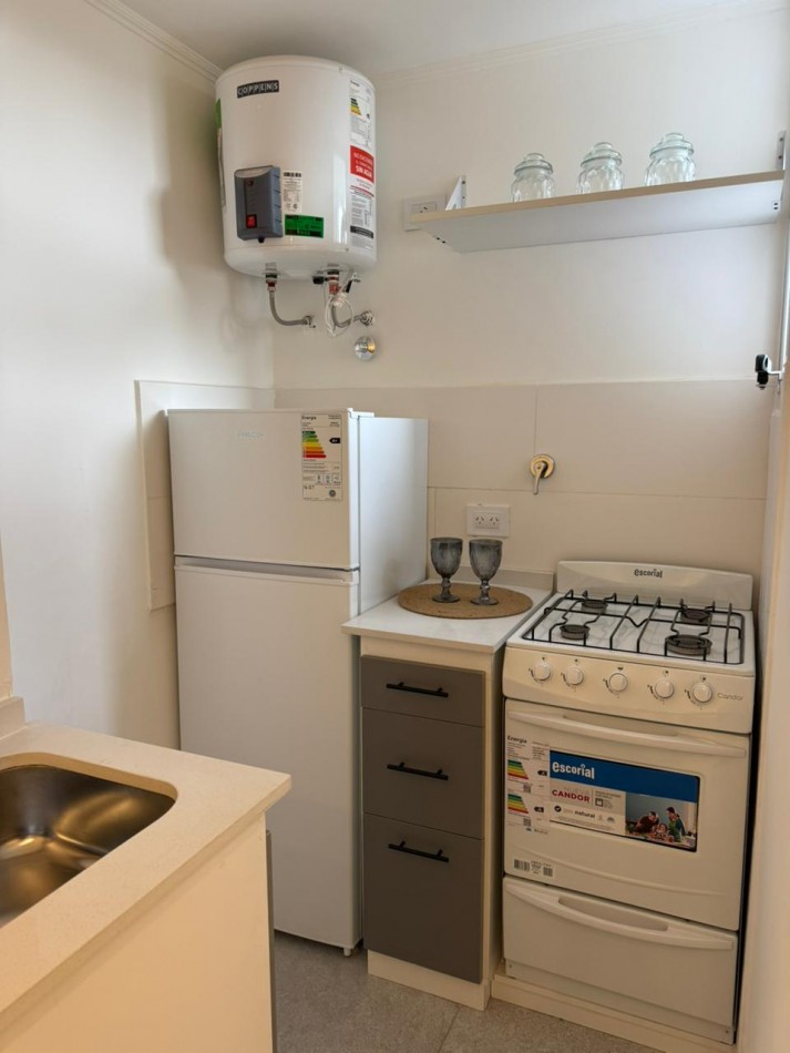 VENTA MONOAMBIENTE CON BALCON - PLAZA MITRE-