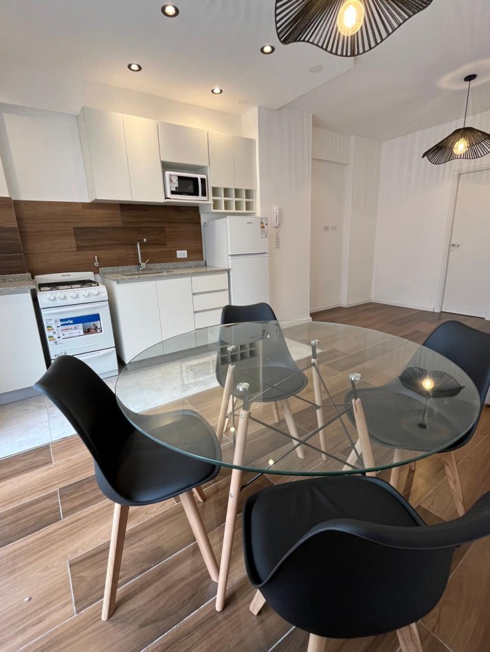 VENTA MONOAMBIENTE - PLAZA COLON-