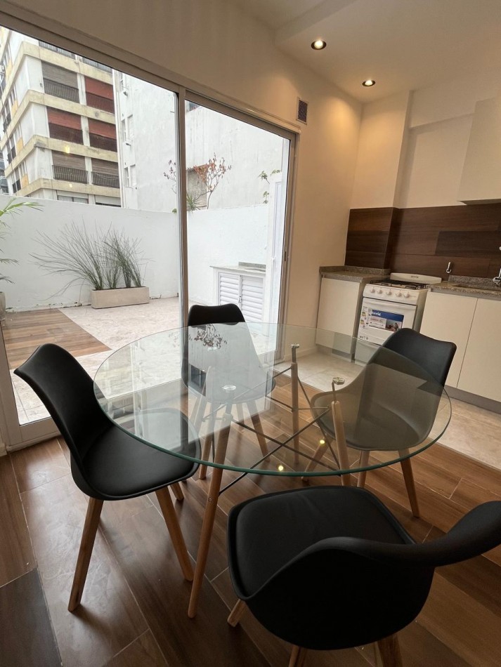 VENTA MONOAMBIENTE - PLAZA COLON-