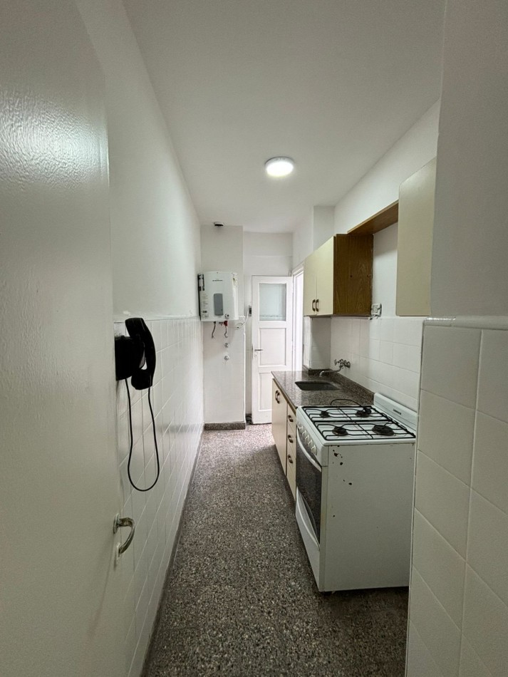 VENTA DOS AMBIENTES CON BALCON Y PATIO ZONA GUEMES