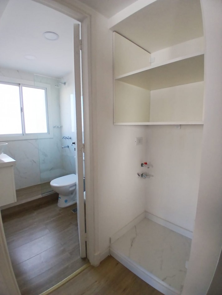 VENTA DOS AMBIENTES RECICLADO CON BALCON -PLAZA MITRE-