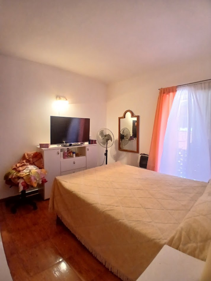 VENTA PH 3 AMBIENTES - BARRIO PRIMERA JUNTA-