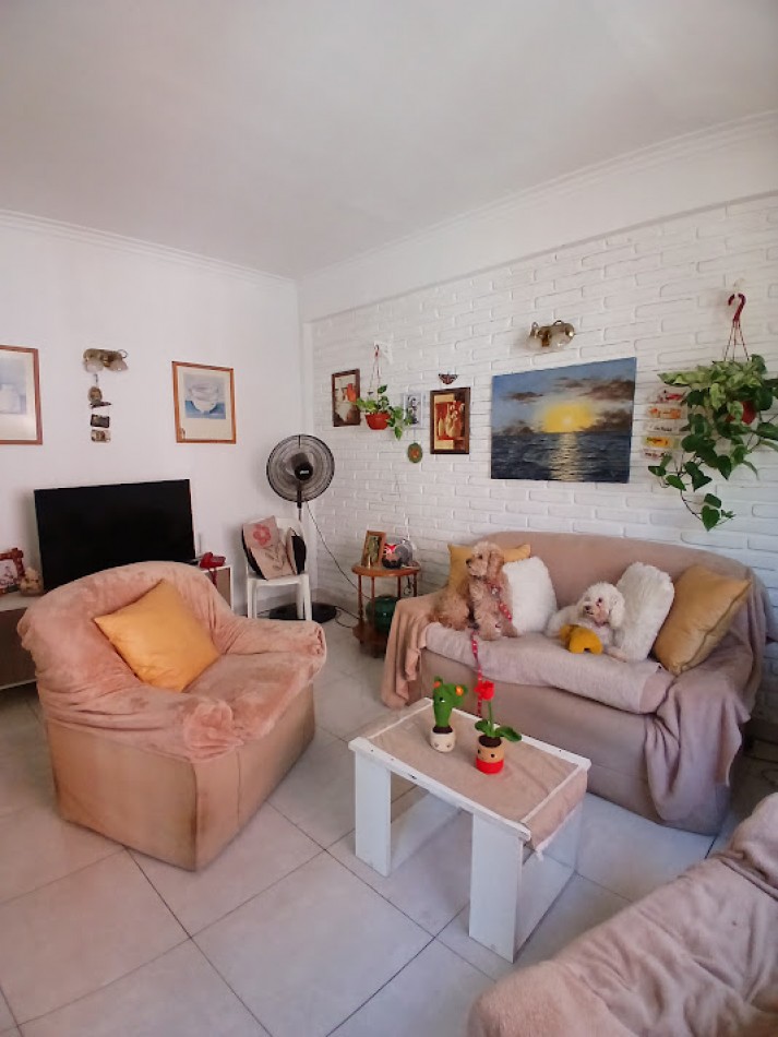 VENTA PH 3 AMBIENTES - BARRIO PRIMERA JUNTA-