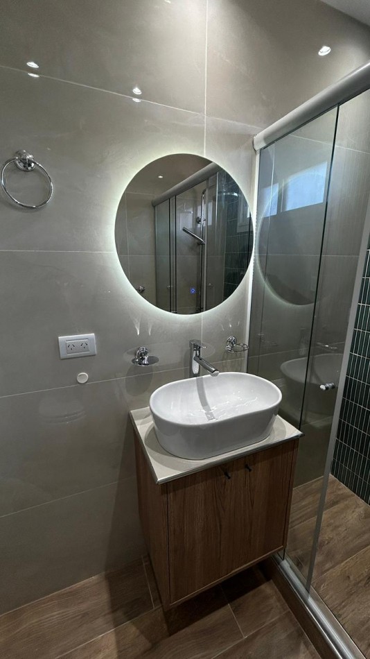 VENTA 2 AMBIENTES CON DEPENDENCIA VISTA AL MAR - PUNTA IGLESIA-