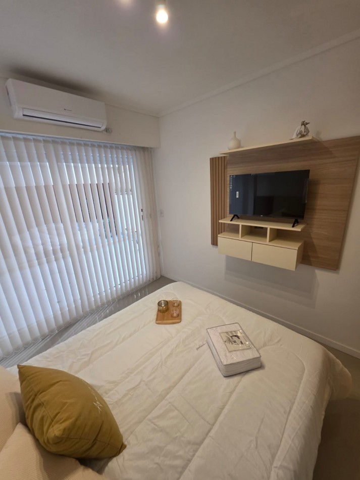 AMBIENTE DIVIDIDO - PLAZA COLON -