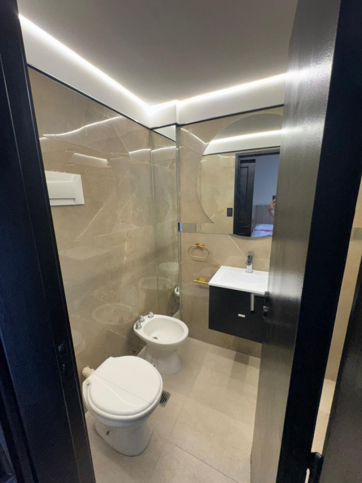 VENTA MONOAMBIENTE RECICLADO- PLAZA COLON-