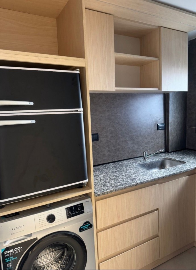 VENTA MONOAMBIENTE RECICLADO- PLAZA COLON-