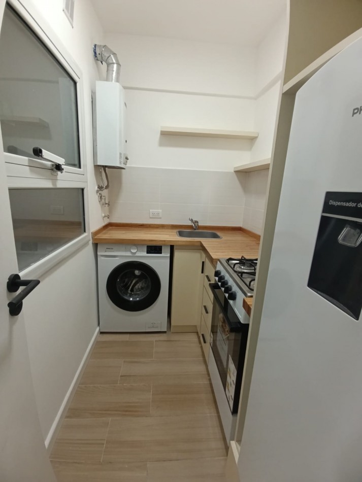 MONOAMBIENTE EN VENTA - PLAZA MITRE -