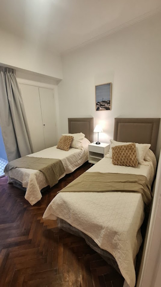 VENTA 3 AMBIENTES PLANTA BAJA CON 2 PATIOS - ZONA ALDREY -