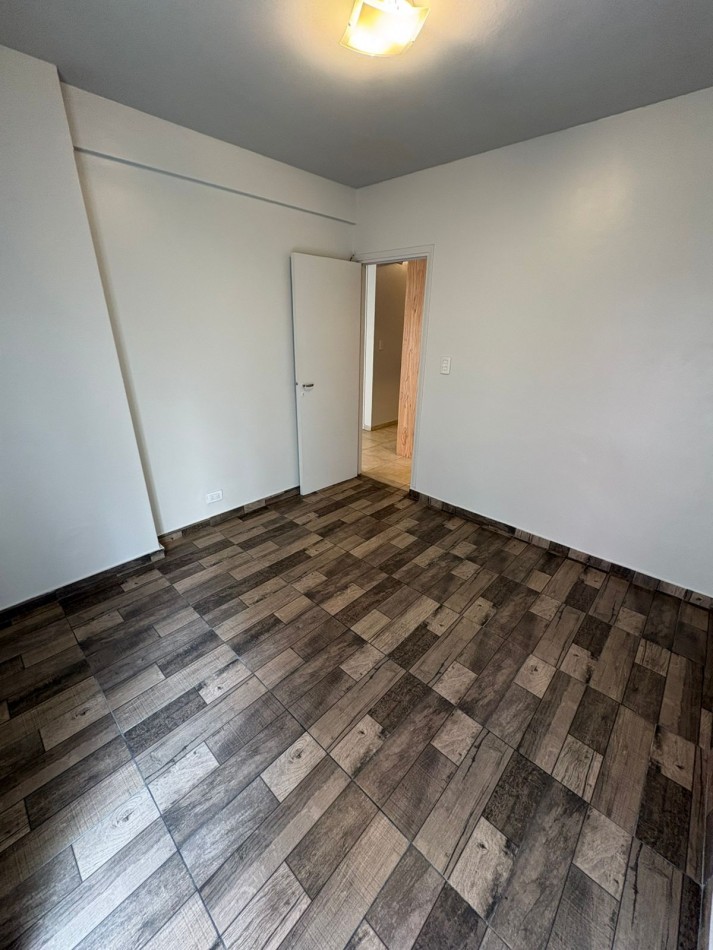 VENTA 2 AMBIENTES CON BALCON- Centro-