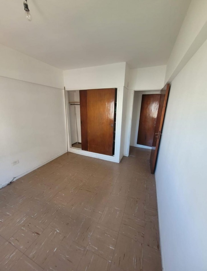 VENTA 2 AMBIENTES - PLAZA COLON -