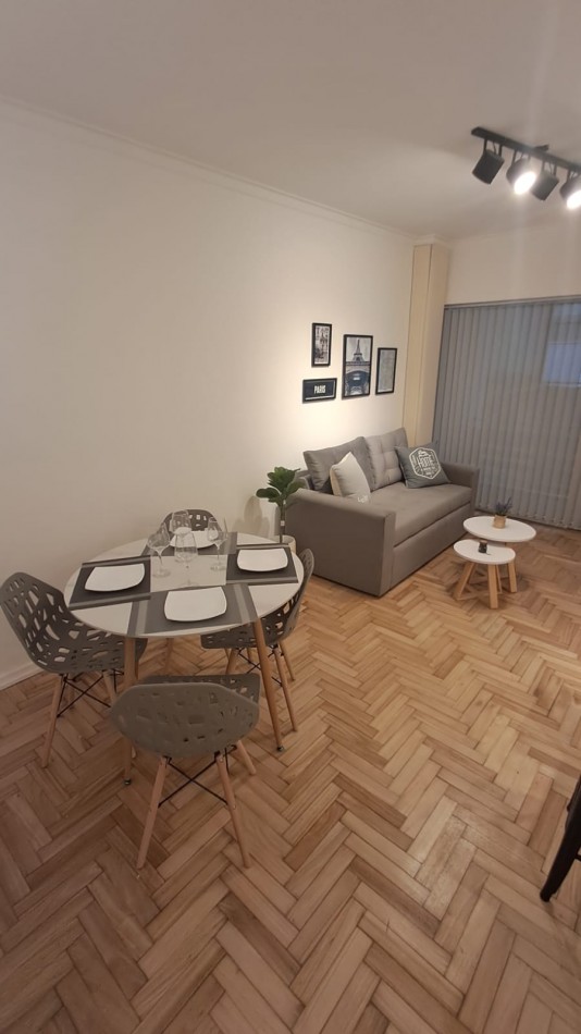 VENTA 2 AMBIENTES CON PATIO Y BALCON 