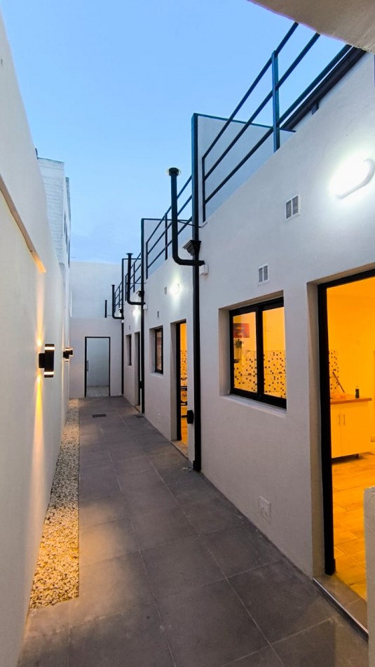 VENTA PH 2 AMBIENTES - ZONA SAN JUAN-