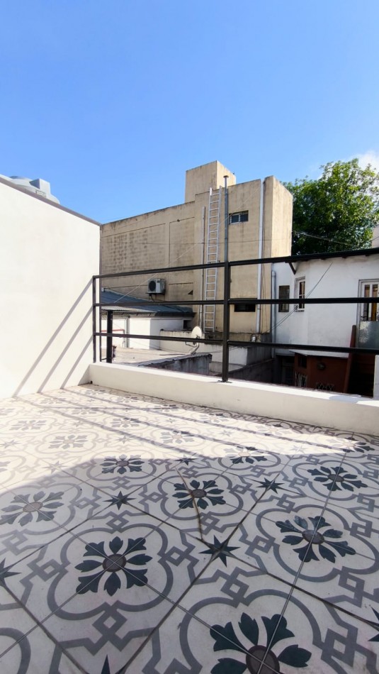 VENTA PH 2 AMBIENTES - ZONA SAN JUAN-