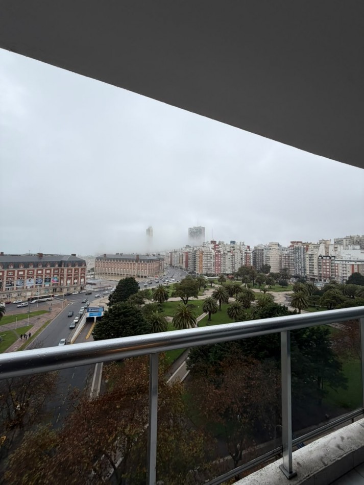 VENTA 2 AMBIENTES VISTA AL MAR Y PLAZA COLON