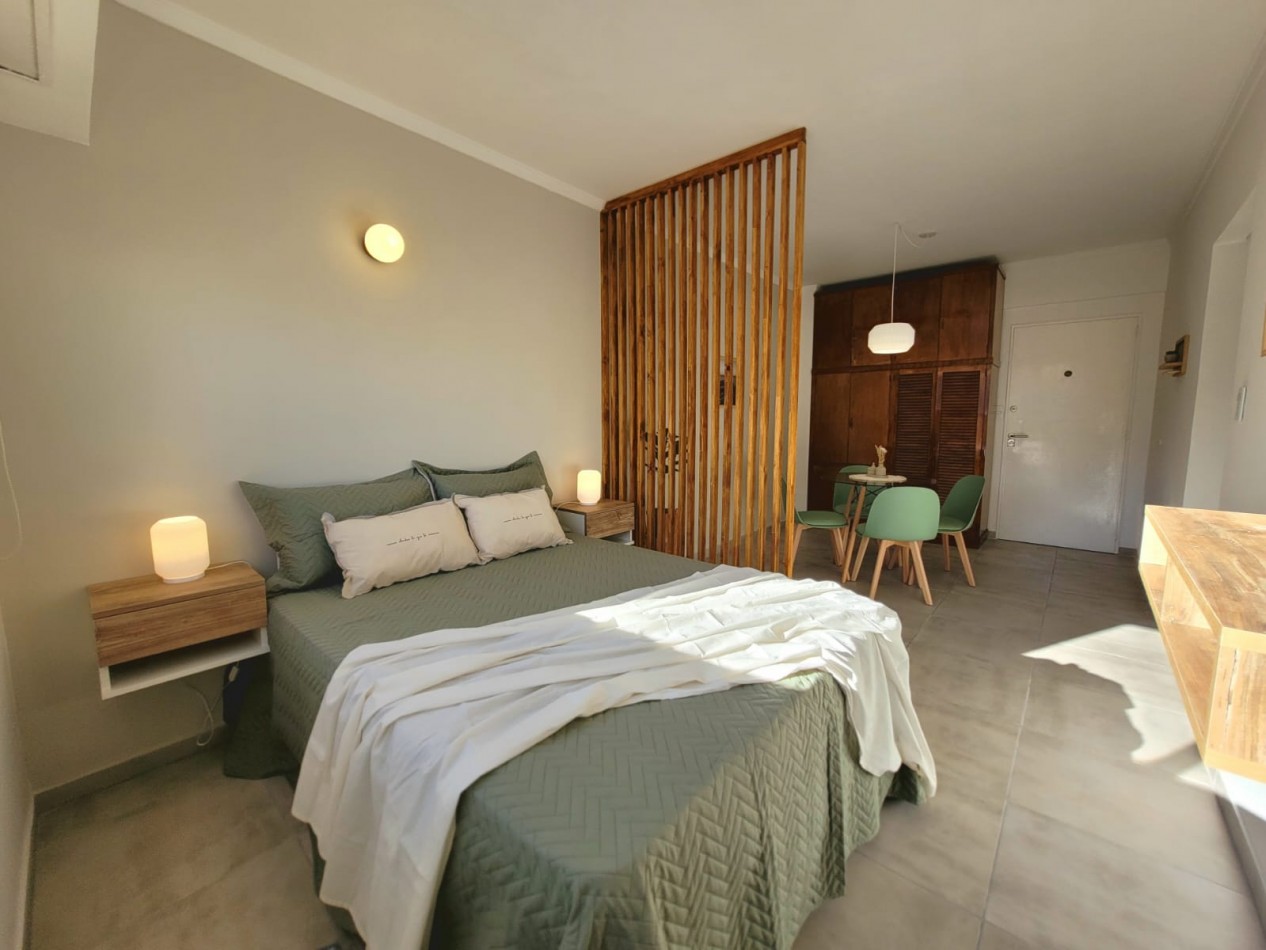 VENTA MONOAMBIENTE A LA CALLE - PUNTA IGLESIA -