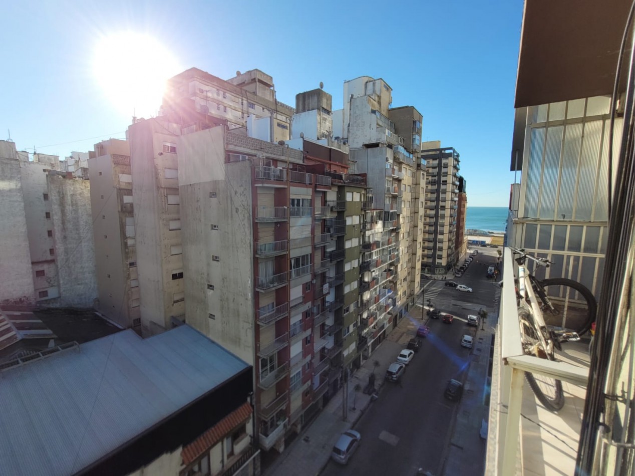 VENTA MONOAMBIENTE A LA CALLE - PUNTA IGLESIA -