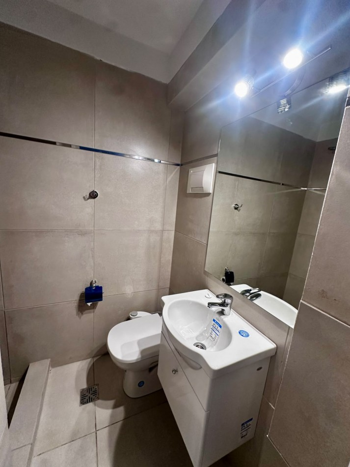 VENTA MONOAMBIENTE ZONA ALDREY 