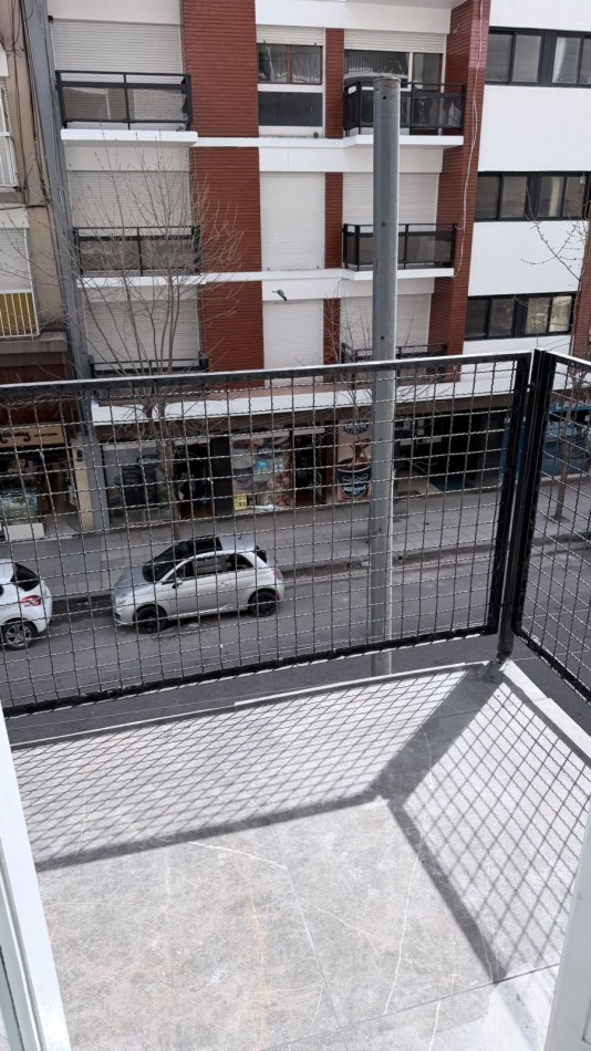 VENTA MONOAMBIENTE GUEMES