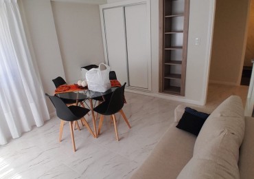 VENTA DOS AMBIENTES RECICLADO CON BALCON FRANCES - CENTRO -