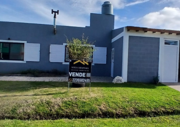 VENTA CASA TRES AMBIENTES + DOS DEPARTAMENTOS DE DOS AMBIENTES A ESTRENAR! - CAMET NORTE-