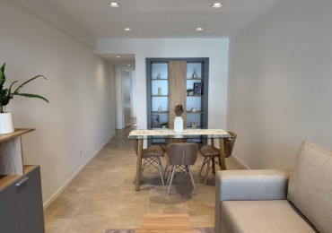 VENTA! 2 AMBIENTES CON DEPENDENCIA - PLAZA COLON-