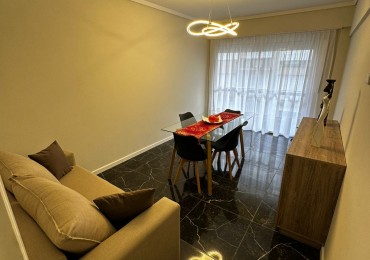 VENTA 2 AMBIENTES EXTERNO CON BALCON - PLAZA COLON -