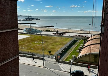 VENTA MONOAMBIENTE LATERAL CON BALCON - PLAZA COLON-